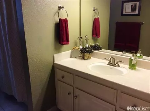 922 Azalea St, Ripon, CA 95366 photo 12