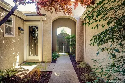 3840 Gresham Ln, Sacramento, CA 95835 photo 3