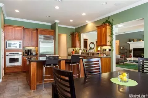 3840 Gresham Ln, Sacramento, CA 95835 photo 13
