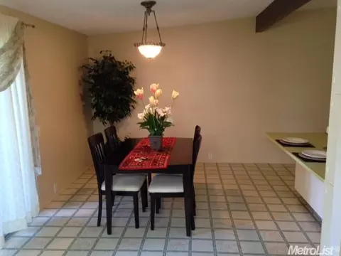 1310 Anderson Rd, Davis, CA 95616 photo 2