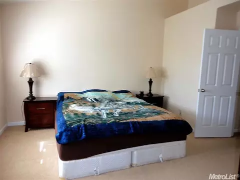 8260 Benjamin Dr, Antelope, CA 95843 photo 11