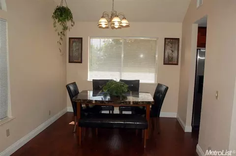 8260 Benjamin Dr, Antelope, CA 95843 photo 4