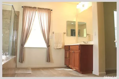 3001 Omega Way, Modesto, CA 95355 photo 11