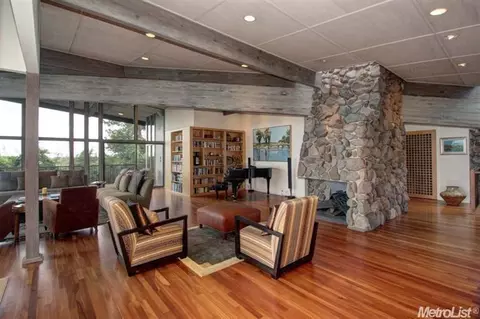 6845 Stanley Ave, Carmichael, CA 95608 photo 8