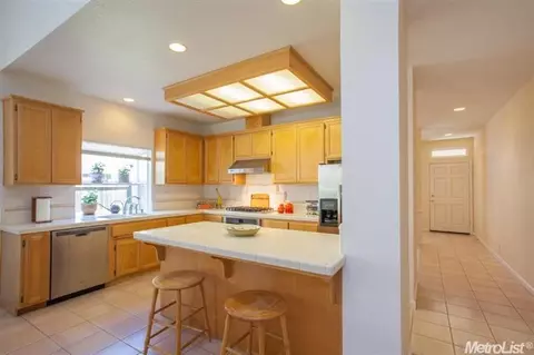 913 La Paz Dr, Davis, CA 95618 photo 7