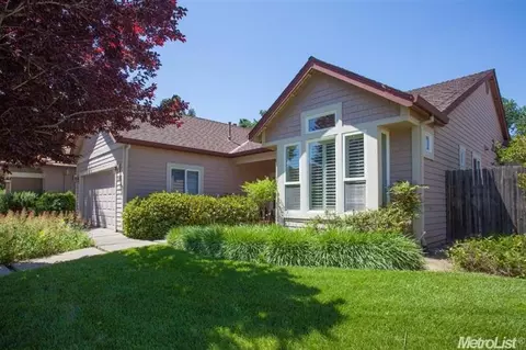 913 La Paz Dr, Davis, CA 95618 photo 1