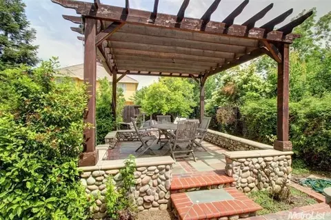 715 Robin Pl, Davis, CA 95616 photo 18