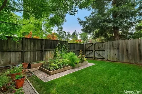 1712 Monarch Ln, Davis, CA 95618 photo 14