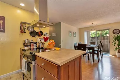 1712 Monarch Ln, Davis, CA 95618 photo 7