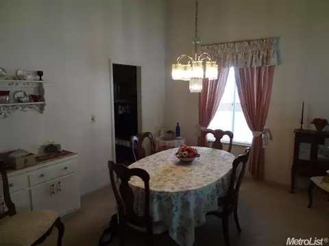 1041 Georgetown Ave, Turlock, CA 95382 photo 5