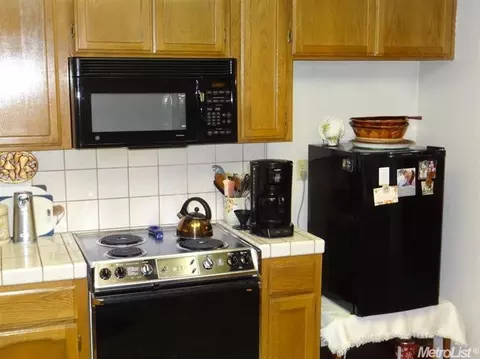 1041 Georgetown Ave, Turlock, CA 95382 photo 7