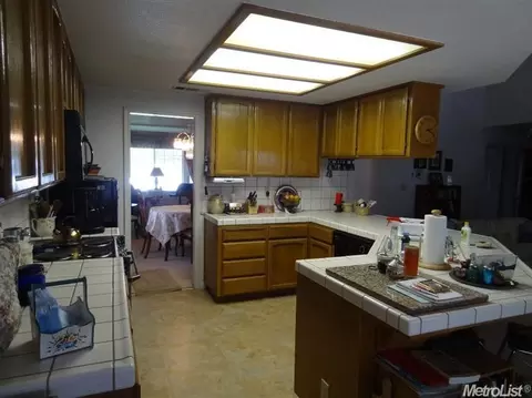1041 Georgetown Ave, Turlock, CA 95382 photo 6