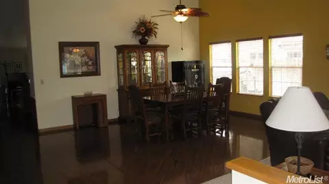 7432 Heathrow Way, Hughson, CA 95326 photo 5