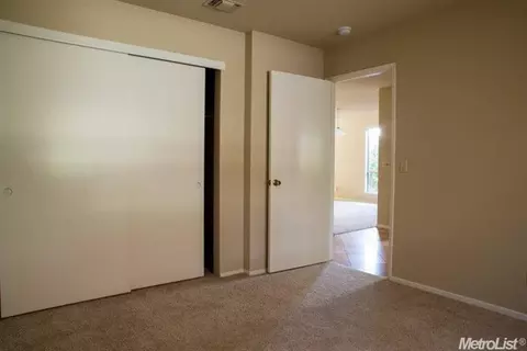 1217 Halifax Ave, Davis, CA 95616 photo 11