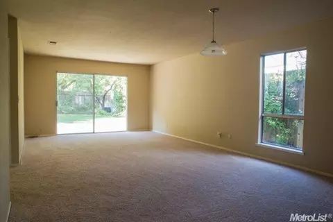 1217 Halifax Ave, Davis, CA 95616 photo 8