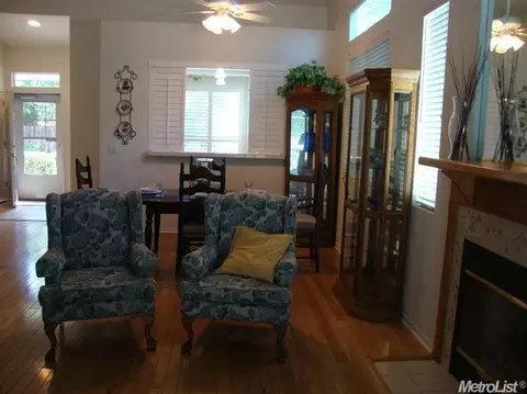 355 Coventry Cir, Folsom, CA 95630 photo 14