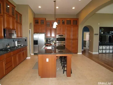 1521 Vasco St, Manteca, CA 95337 photo 12