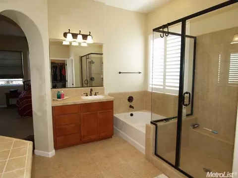 1521 Vasco St, Manteca, CA 95337 photo 21