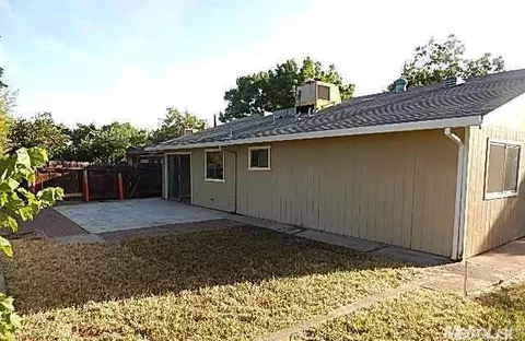 8439 Cayuga Dr, Stockton, CA 95210 photo 10