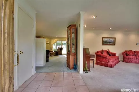 5140 Winding Way, Carmichael, CA 95608 photo 4