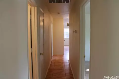 3268 Cheyenne Dr, Merced, CA 95348 photo 13