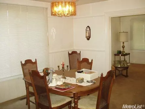 168 5th St, Gustine, CA 95322 photo 3