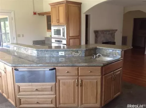 10911 Wolf Rd, Grass Valley, CA 95949 photo 12