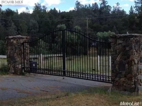 10911 Wolf Rd, Grass Valley, CA 95949 photo 4