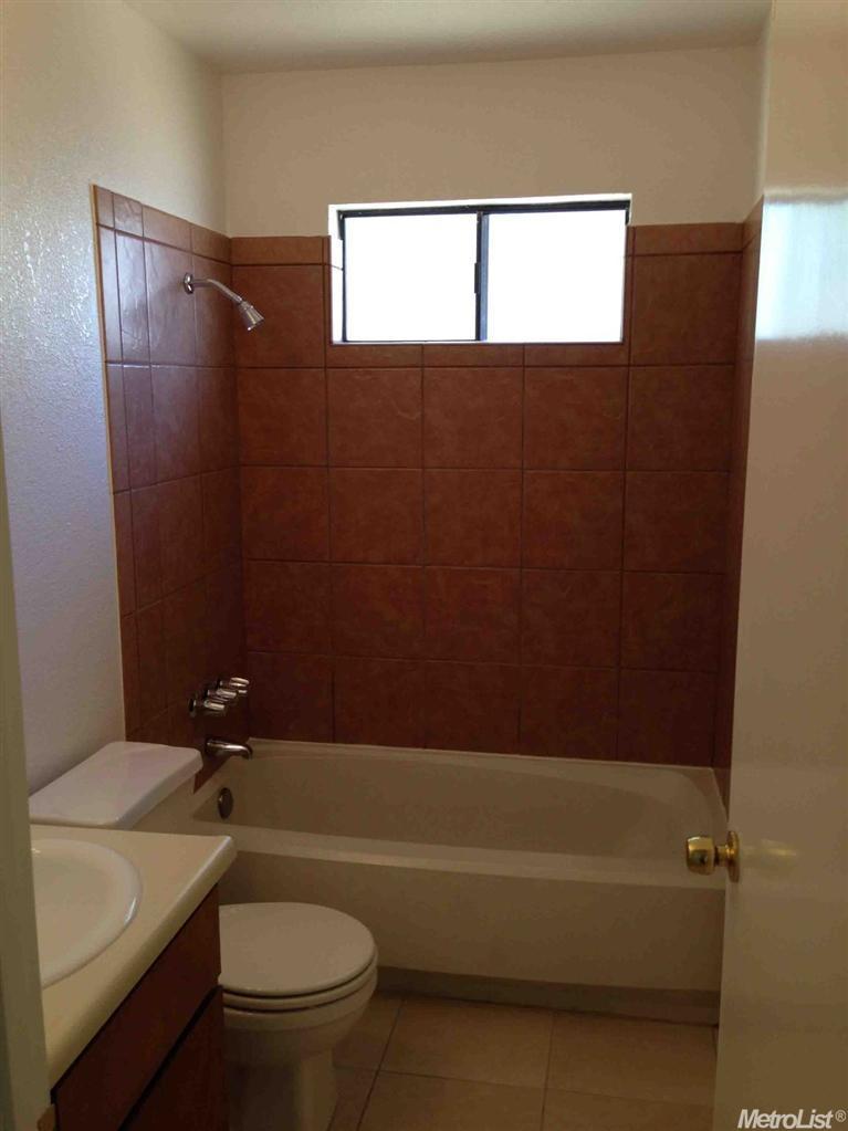 2604 Baucher Ct, Modesto, CA 95358 photo 5