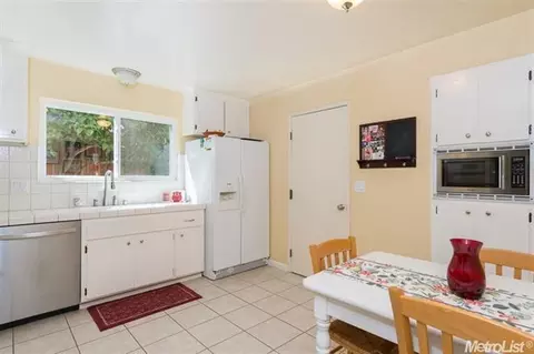 5213 Shelato Way, Carmichael, CA 95608 photo 3
