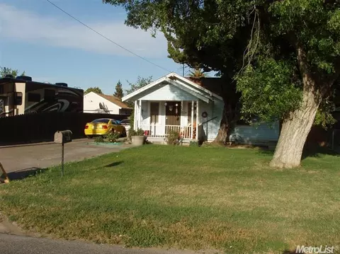 400 E St, Modesto, CA 95357 photo 1