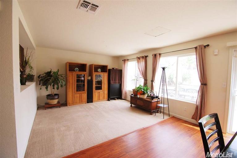 1432 Angus St, Patterson, CA 95363 photo 4