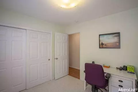640 Benbow Ct, Davis, CA 95618 photo 23