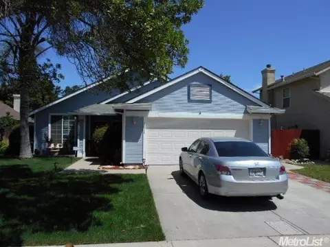 1609 S Brixham, Modesto, CA 95358 photo 3