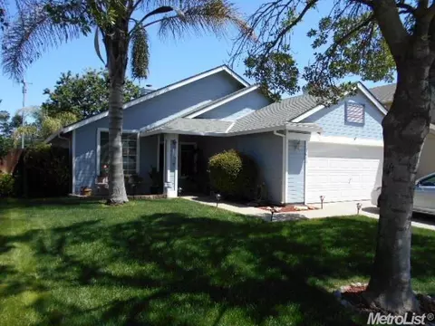 1609 S Brixham, Modesto, CA 95358 photo 1