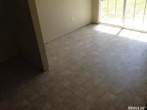 420 Bluefield Ave, Turlock, CA 95382 photo 12