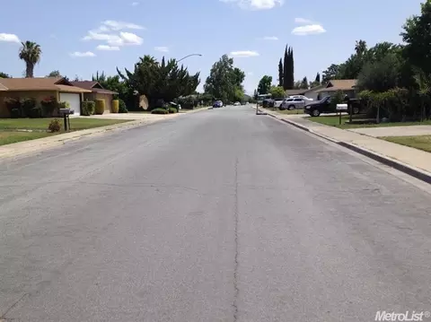 420 Bluefield Ave, Turlock, CA 95382 photo 10