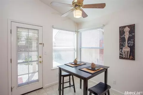 1424 Olympic Dr, Davis, CA 95616 photo 9