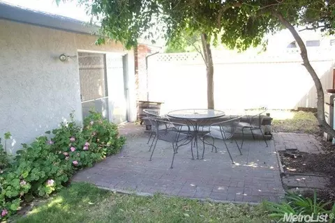 688 Placer Ave, Manteca, CA 95336 photo 18
