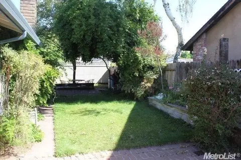 688 Placer Ave, Manteca, CA 95336 photo 17