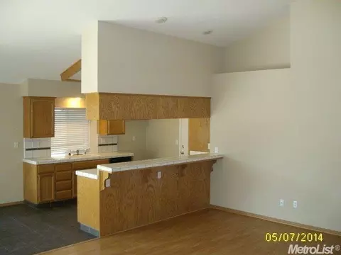 1320 Serene, Ceres, CA 95307 photo 8