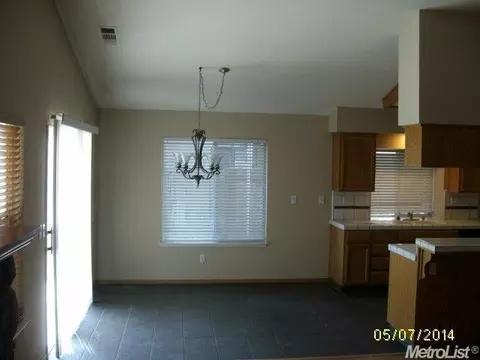 1320 Serene, Ceres, CA 95307 photo 9