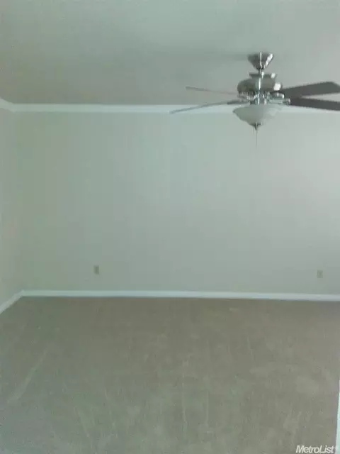 822 Nottingham Dr, Manteca, CA 95336 photo 13