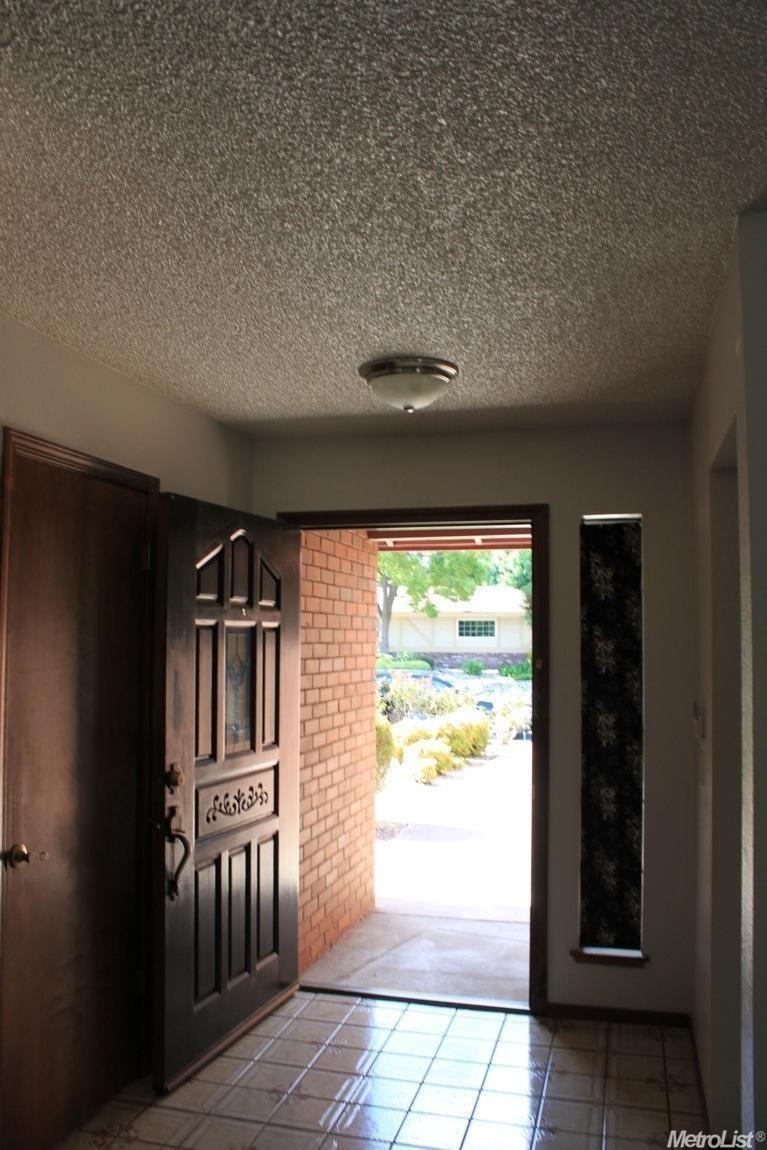 5204 Linda Lou Dr, Carmichael, CA 95608 photo 5