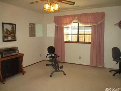 1834 Anning Dr, Turlock, CA 95382 photo 13