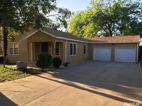 1933 Pleasant Ave, Ceres, CA 95307 photo 2