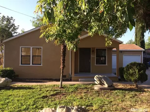 1933 Pleasant Ave, Ceres, CA 95307 photo 1
