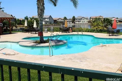 56 Nostalgia, Patterson, CA 95363 photo 24