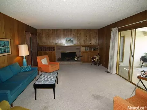 2402 Dorrington Ct, Modesto, CA 95350 photo 9
