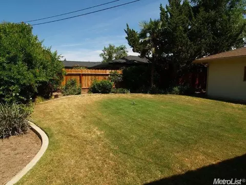 2402 Dorrington Ct, Modesto, CA 95350 photo 25